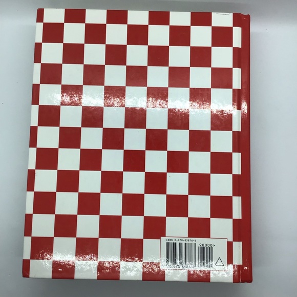 The Woman’s Day Cookbook 1995 first edition. Excellent condition. HC - Picture 2 of 7